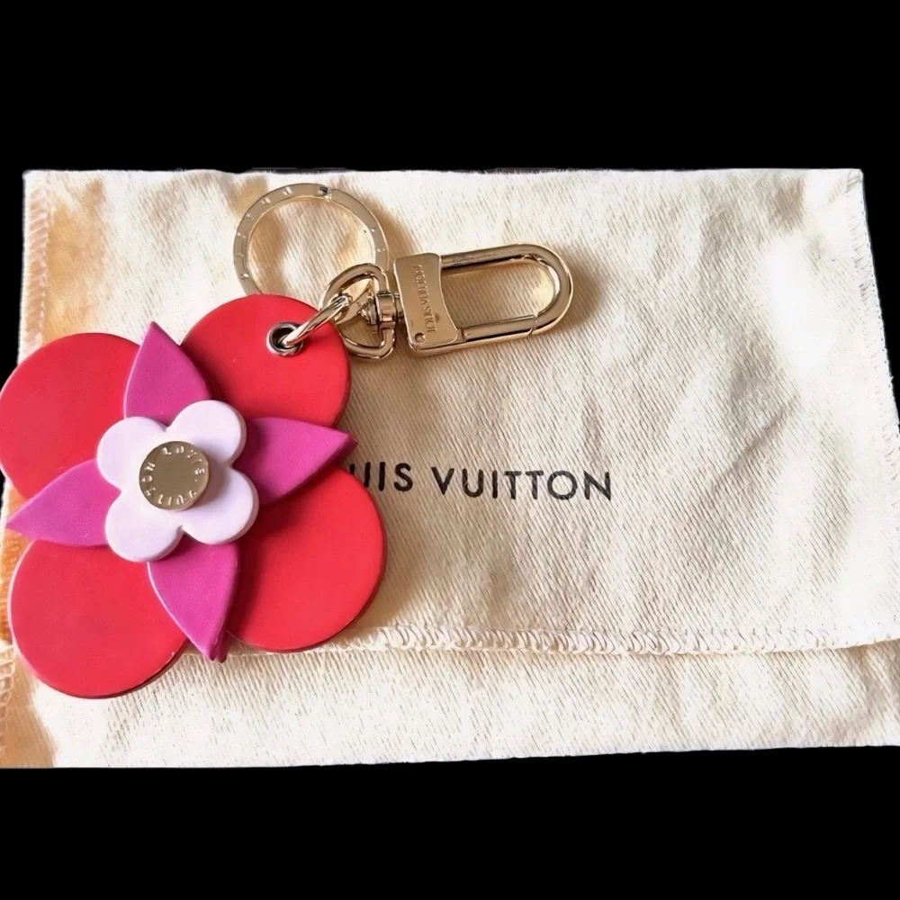 Louis Vuitton Illustre Totem Flower Key Chain Bag Charm - Picture 2 of 5